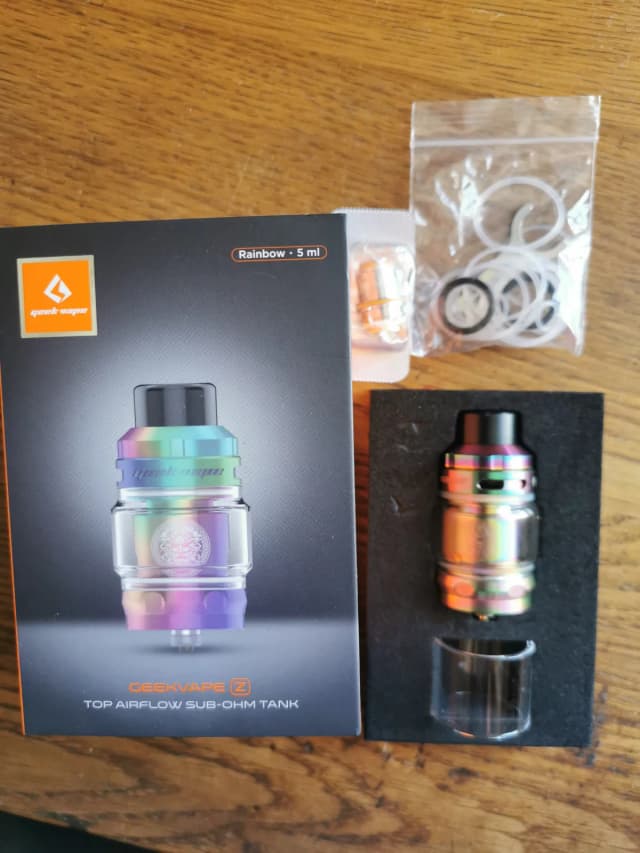 Photo secondaire 1 - Lot de vapotage Geek Vape Aegis Legend 3 occasion