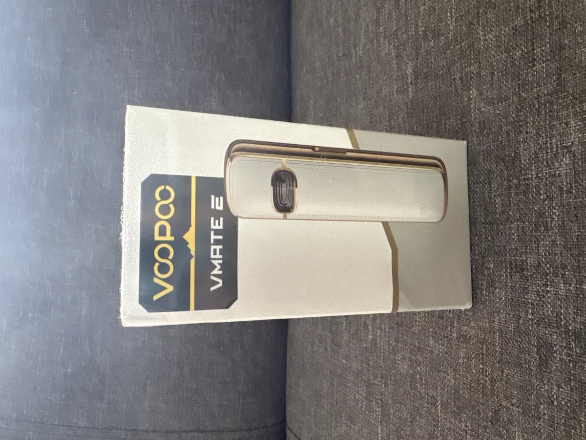 VMATE E - Blanche - VOPOO