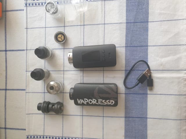 Photo secondaire 1 - 2 VAPORESSO GEN 200 occasion
