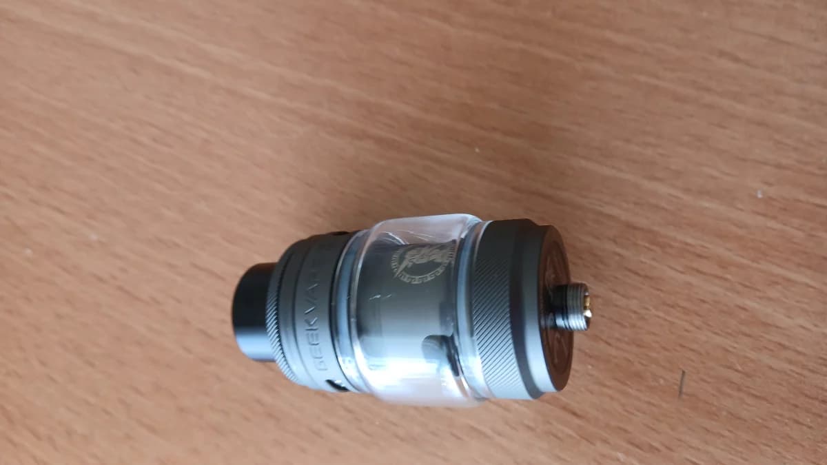 Clearomiseur geek vape zfli