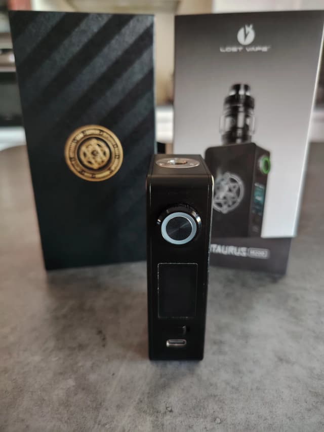 Photo secondaire 1 - Box double accu Lost Vape Centaurus M200 Noir occasion