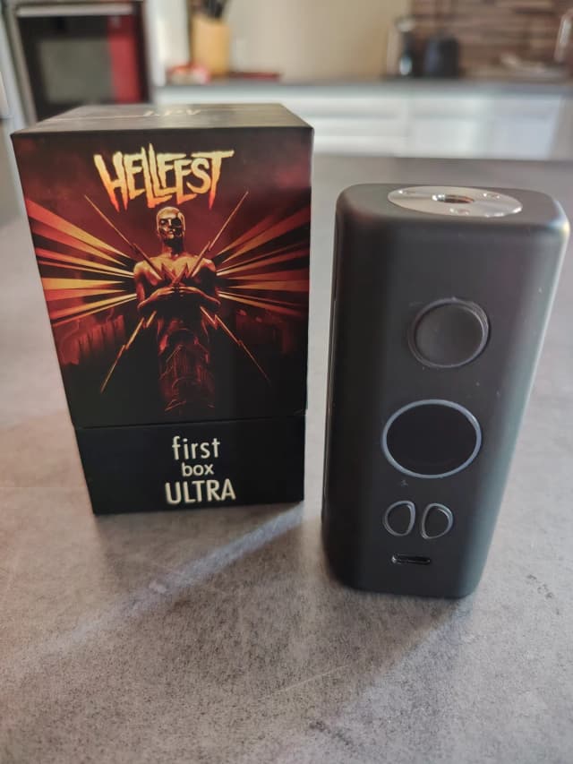 Photo secondaire 1 - First Box Ultra Edition HELLFEST occasion