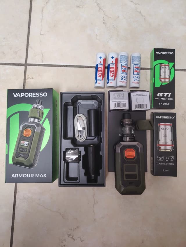 Photo secondaire 2 - Kit Vaporesso Armour Max Itank 2 + accessoires occasion