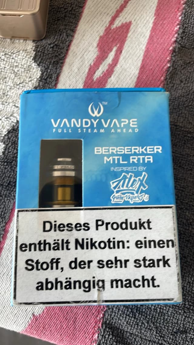 Photo secondaire 1 - Berserker occasion