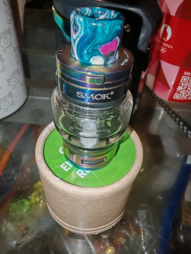 Photo secondaire 1 - Clearmotiseur tfv18 smok occasion