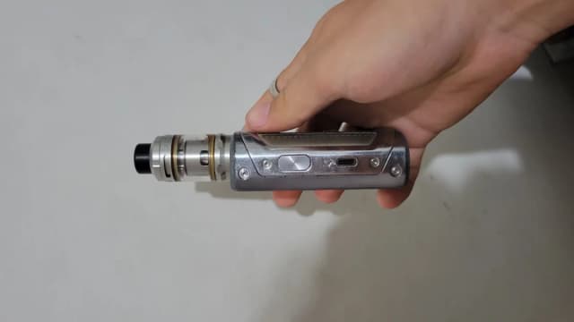 Photo secondaire 1 - Geekvape T200 Aegis Touch kit200W occasion