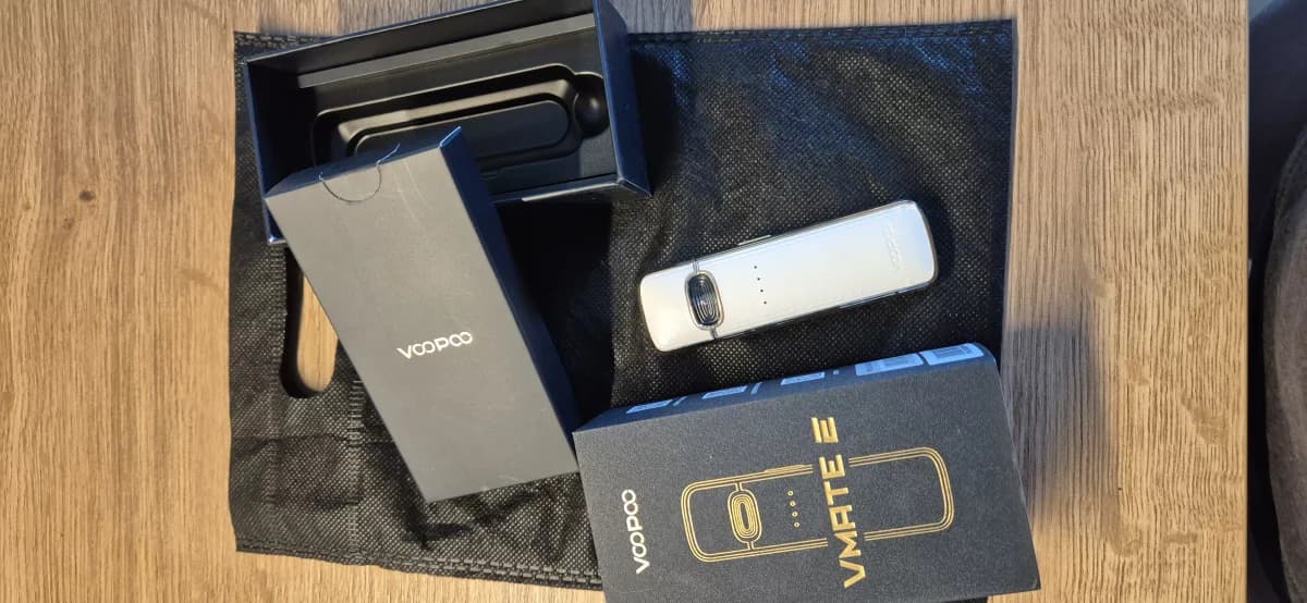 Voopoo VMat E blanc et or