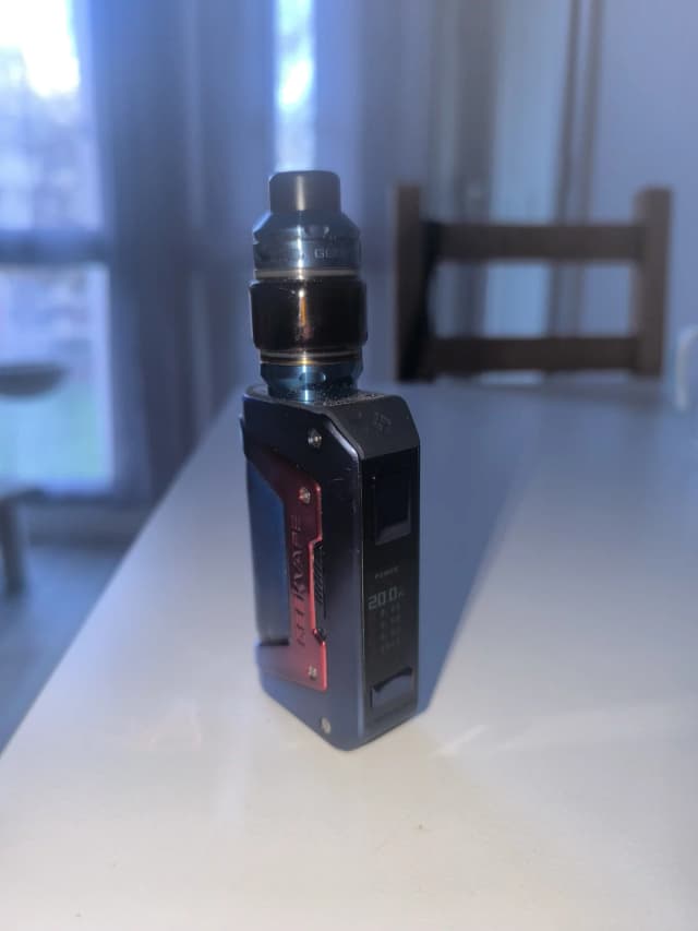 Photo secondaire 1 - Geekvape occasion