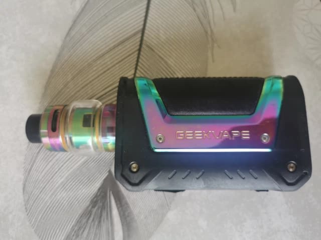 Photo secondaire 2 - Geekvape l200 occasion