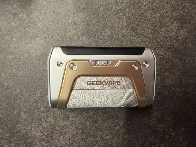 Photo secondaire 1 - Lot Geekvape legend 5 edition limitee occasion