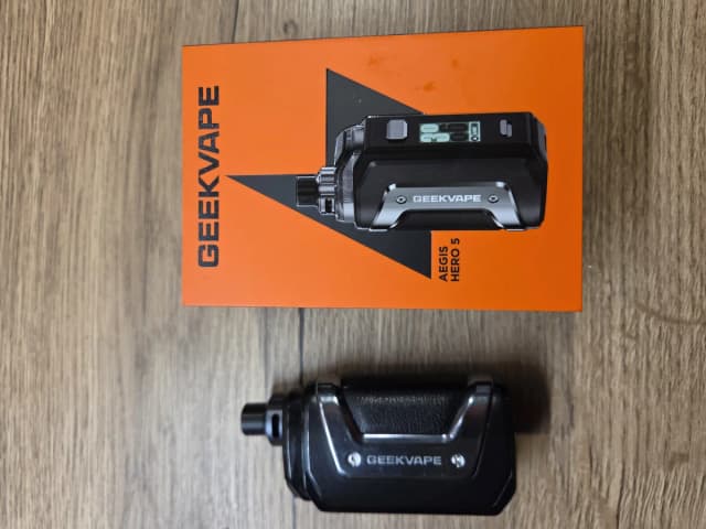 Photo secondaire 1 - Geekvap aegis hero 5 occasion