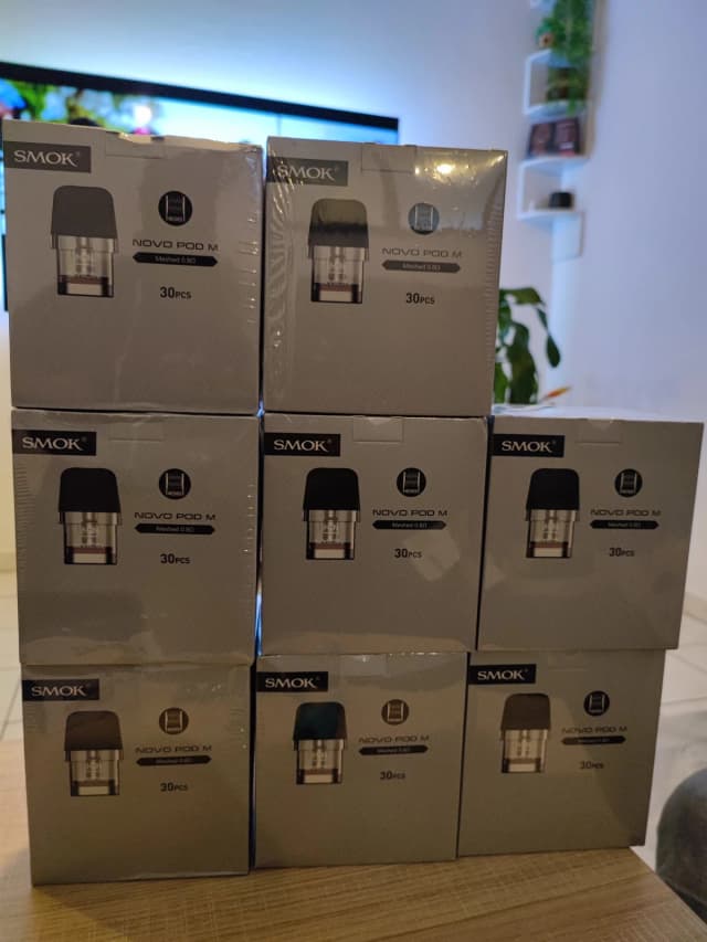 Photo secondaire 1 - Lot 7 Boites SMOK Novo + 24 Liquides occasion