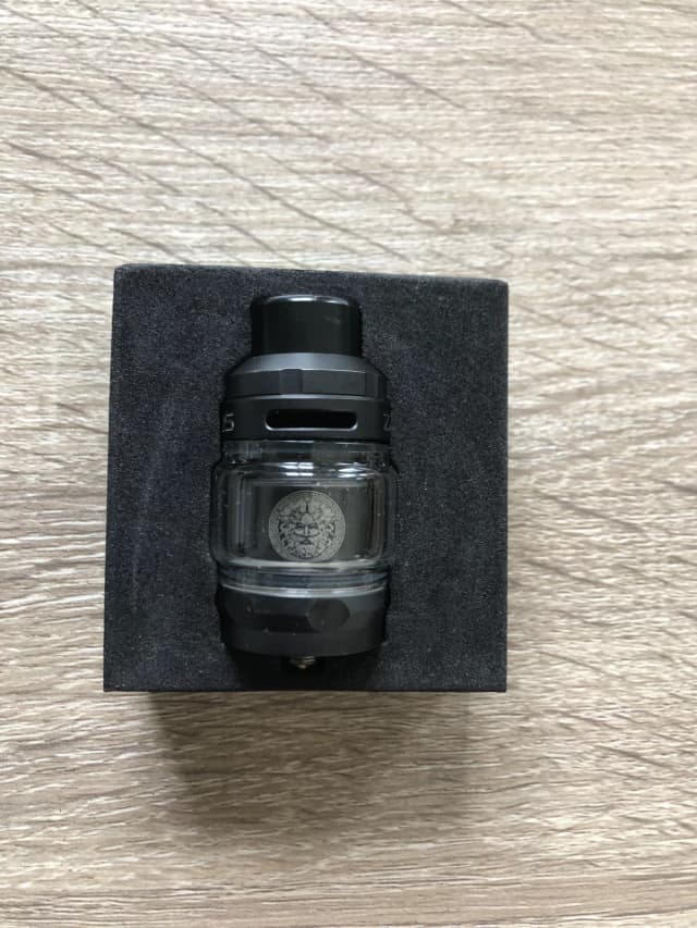 Photo secondaire 1 - Clearomiseur Z(eus) Tank occasion