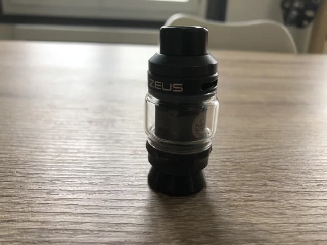 Photo secondaire 2 - Clearomiseur Z(eus) Tank occasion