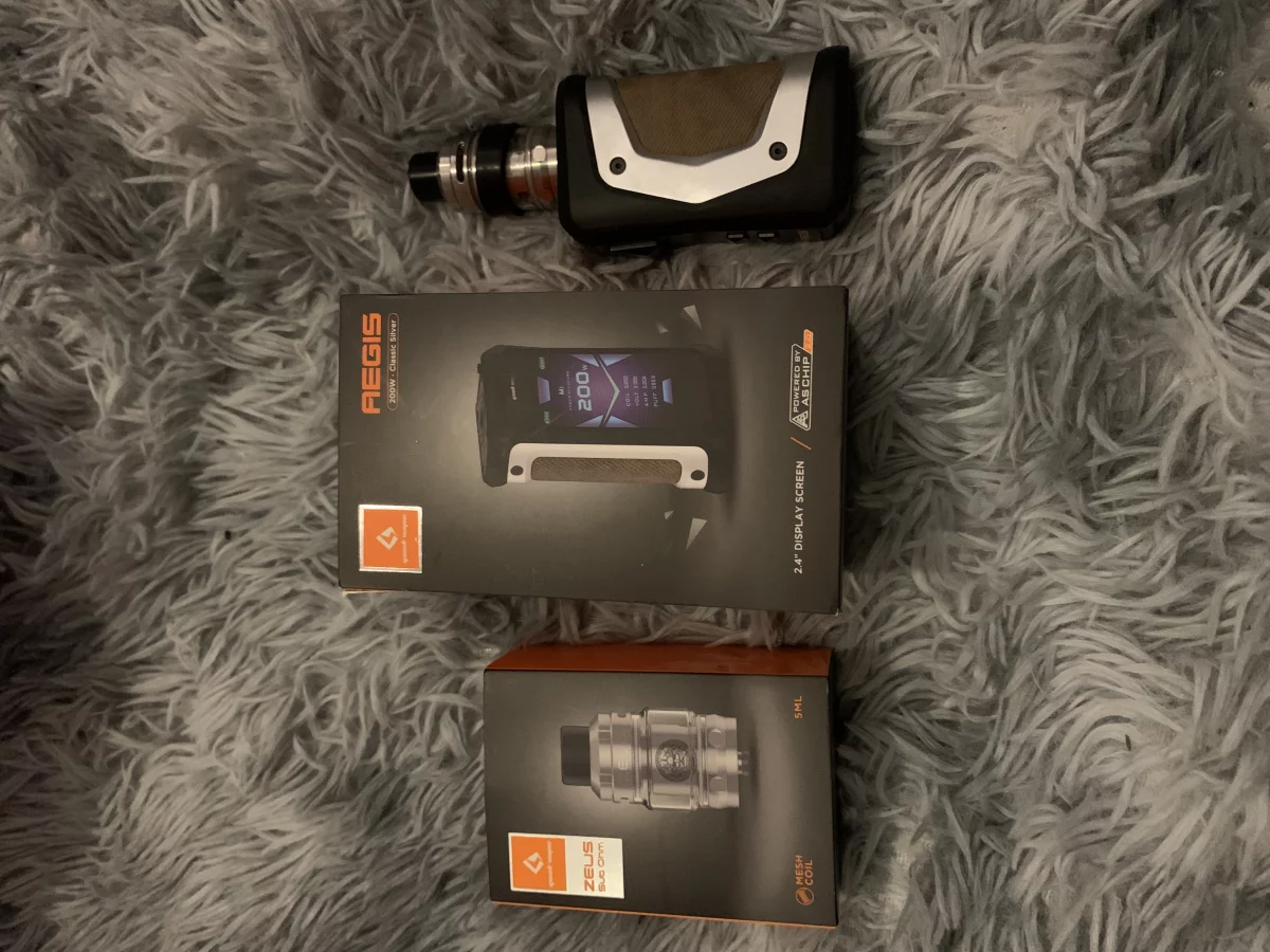 GEEKVAPE AEGIS X 200W + ZEUS SUBOHM TANK occasion