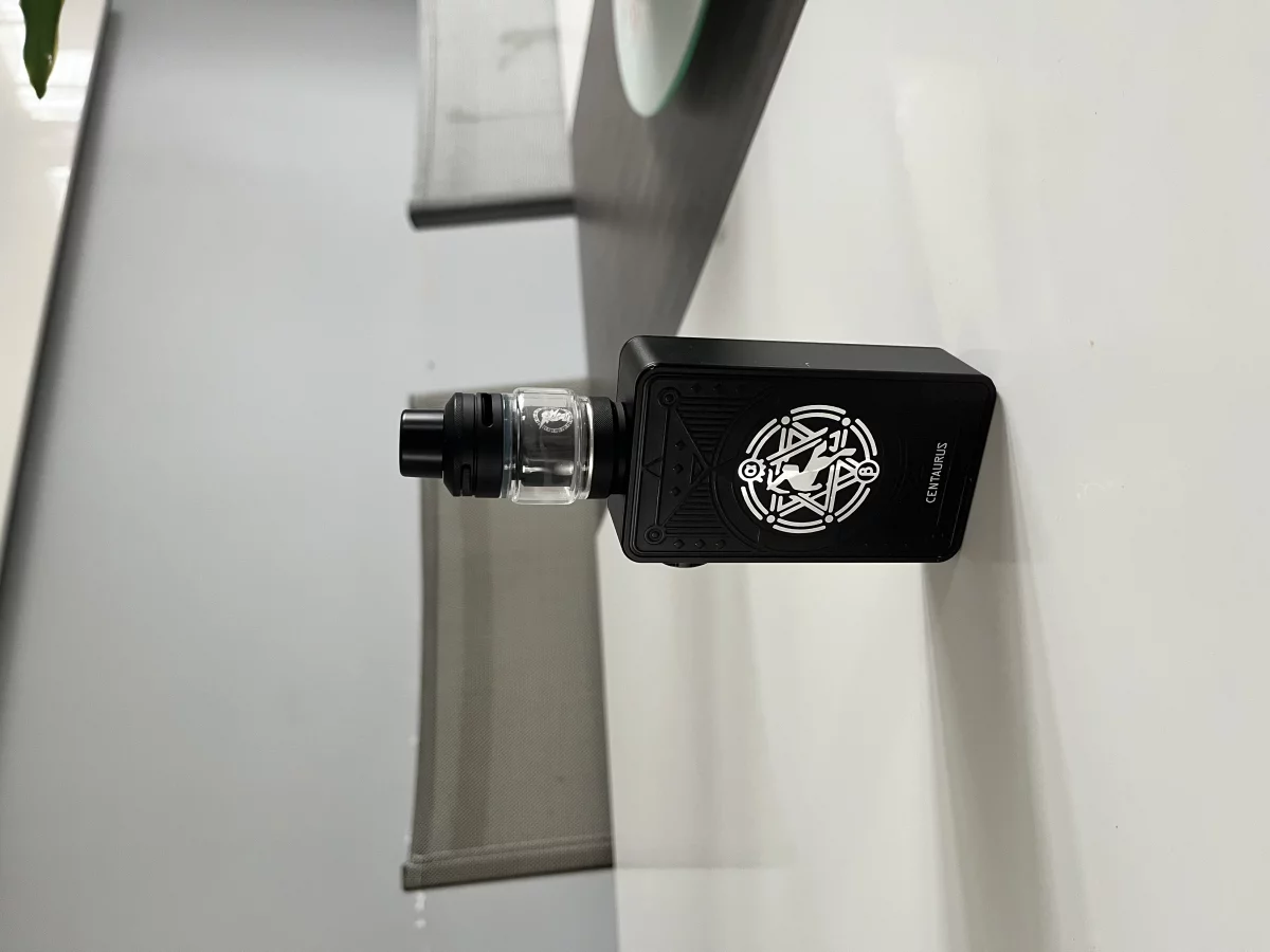 Centaurus m200 + clearomiseur geekvape occasion