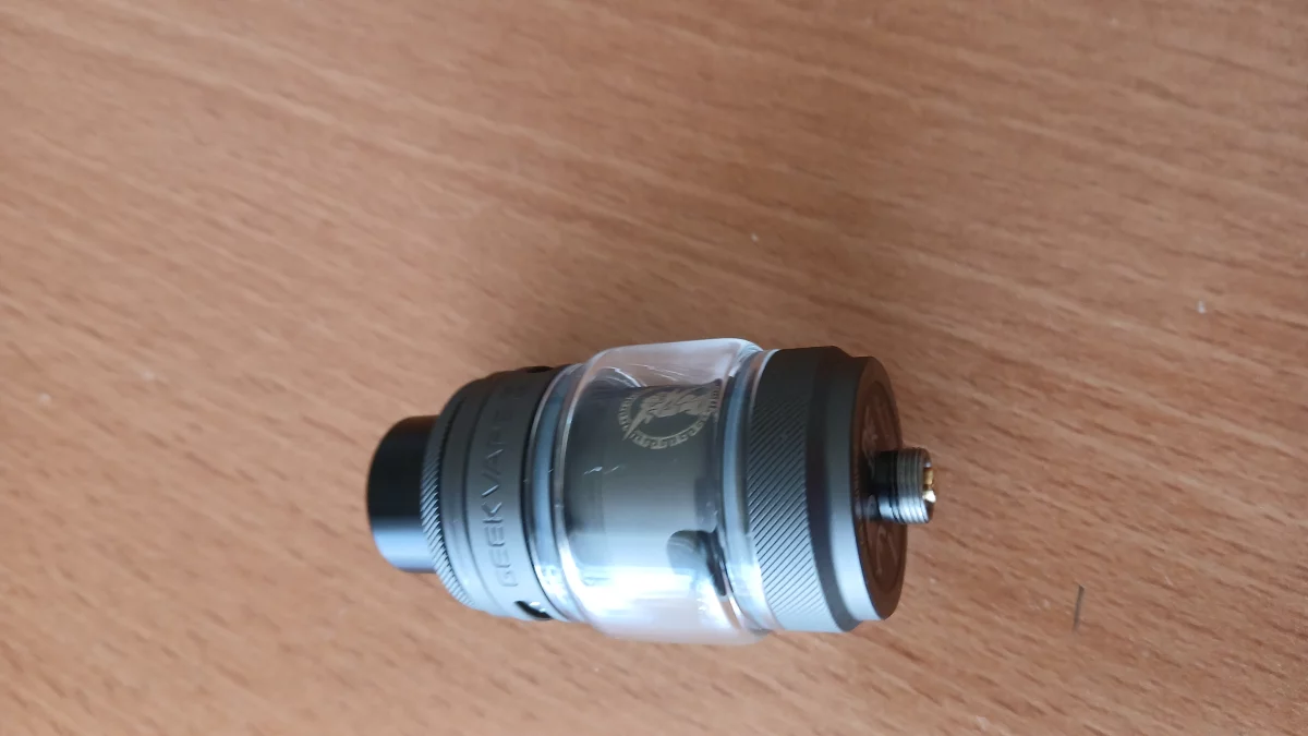 Clearomiseur geek vape zfli occasion