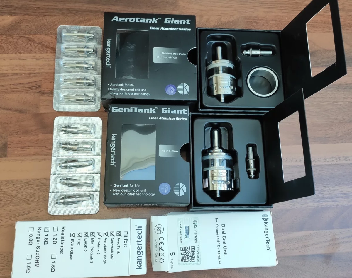 Lot de 2 clearomiseur Kangertech Giant Aerotank occasion