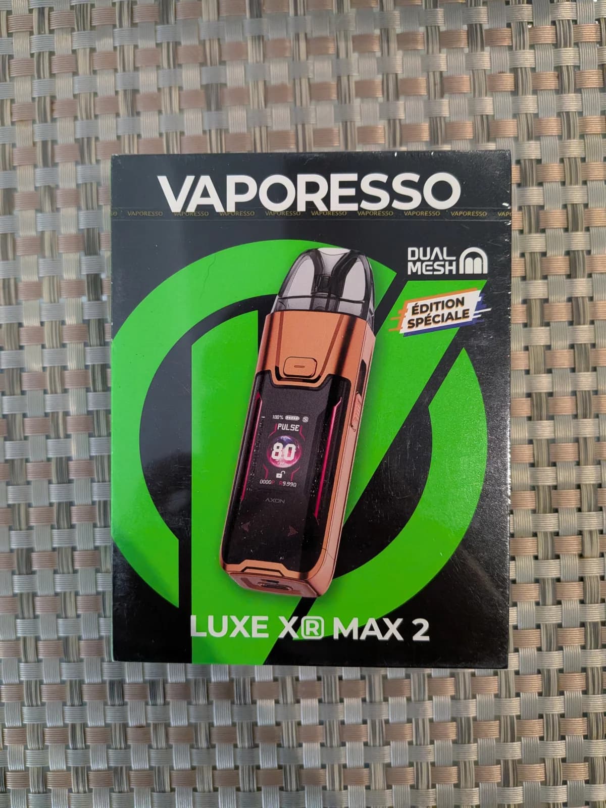 Vaporesso luxe xr max 2