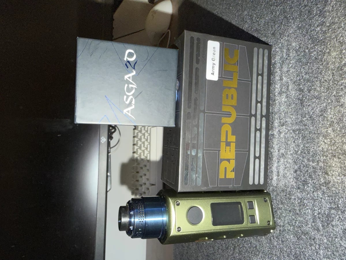 Vaperz Cloud Republic Squonk occasion