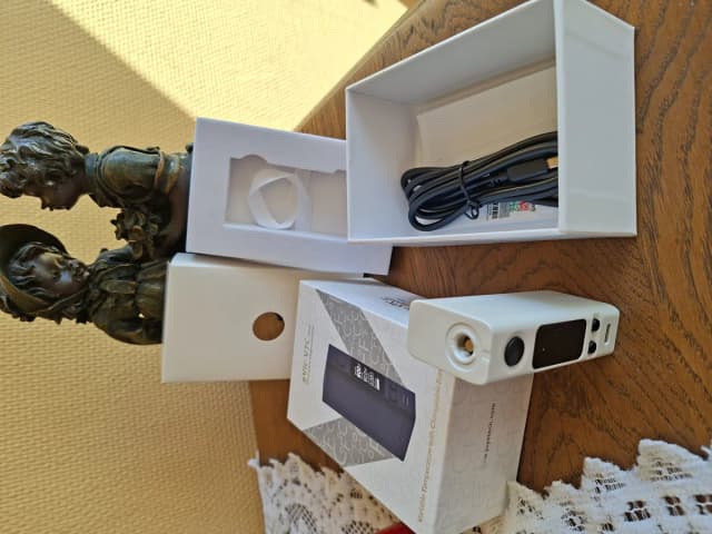 Photo secondaire 1 - Box Joyetech eVic VTC Mini 60W NEUVE occasion