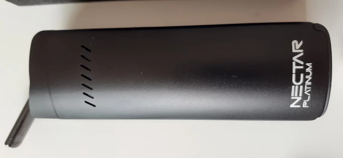 Nectar Platinium dry herb smart vaporizer