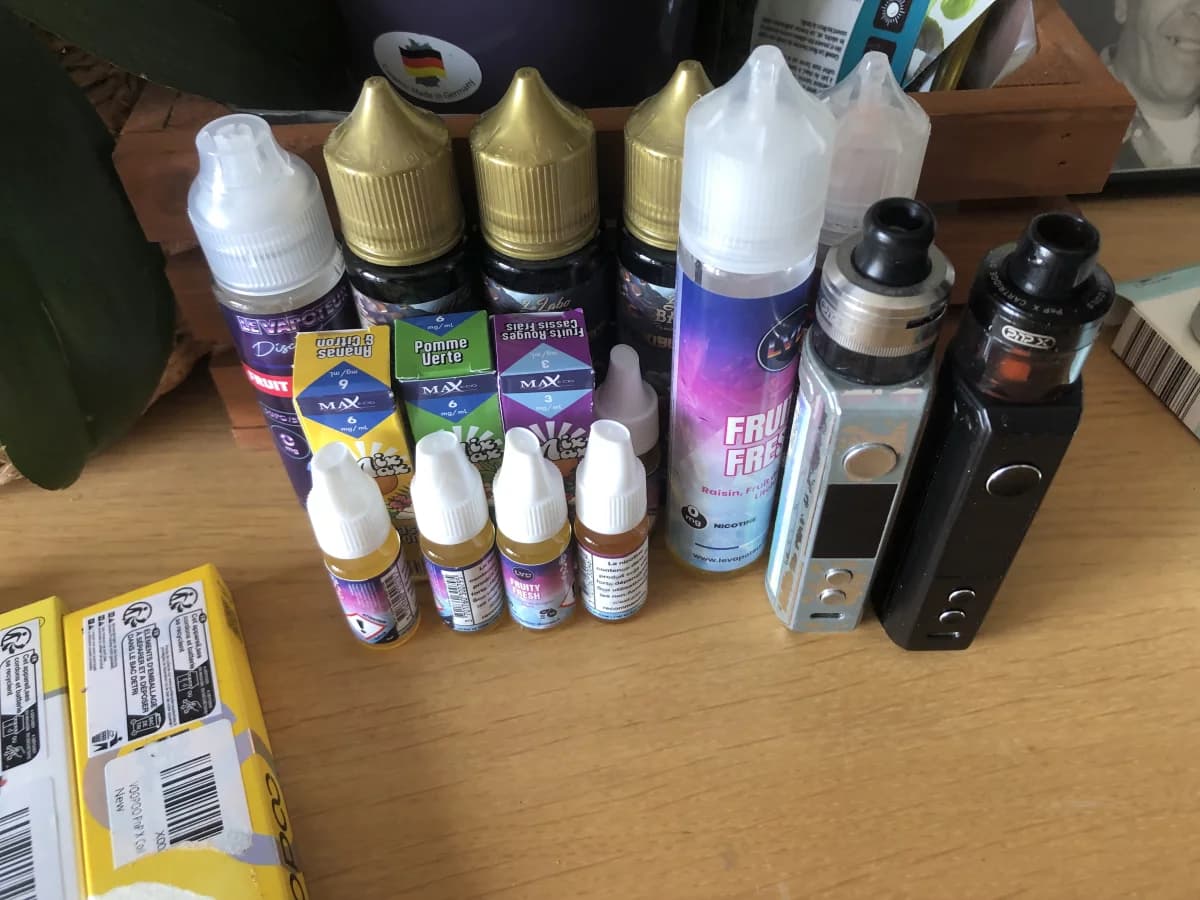 Deux Ecigarettes