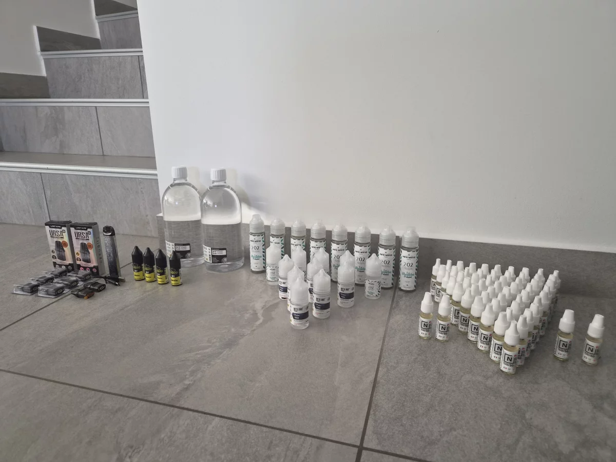 Gros lot DIY neuf 2L base 59 boosters 23 aromes occasion