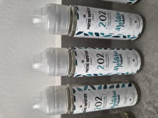 Photo secondaire 2 - Gros lot DIY neuf 2L base 59 boosters 23 aromes occasion