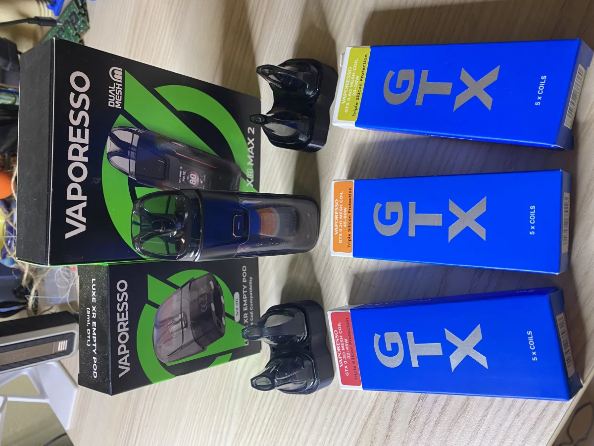 Vaporesso Luxe XR Max 2 + accessoires occasion