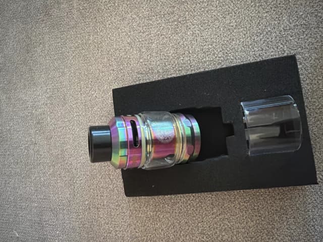 Photo secondaire 1 - Clearomiseur geekvape occasion