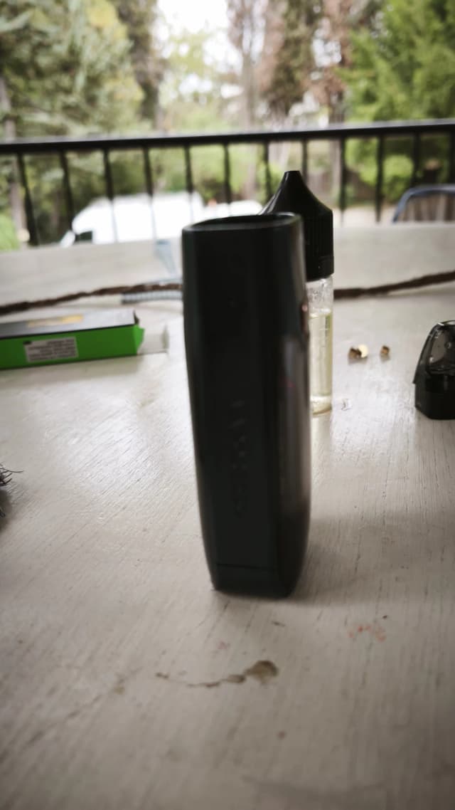 Photo secondaire 2 - Vaporesso luxe XR max 2 occasion