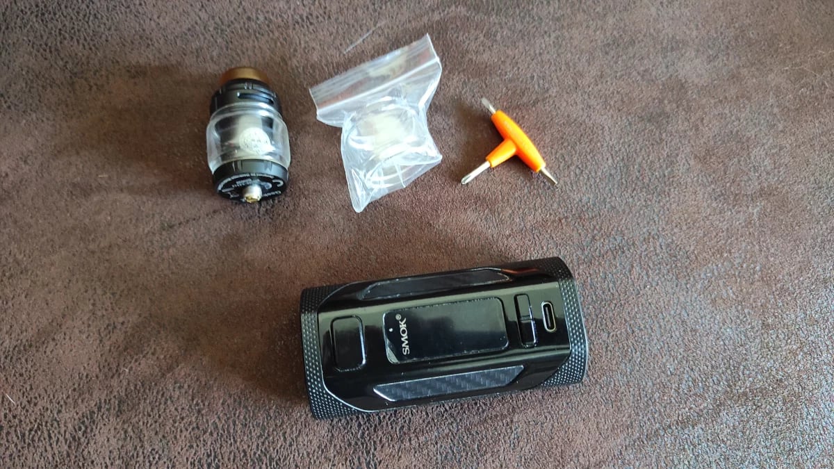 vapoteuse Rigel et tank Zeus occasion