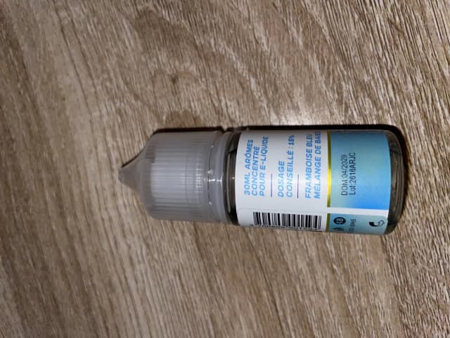 Photo secondaire 2 - E liquide occasion