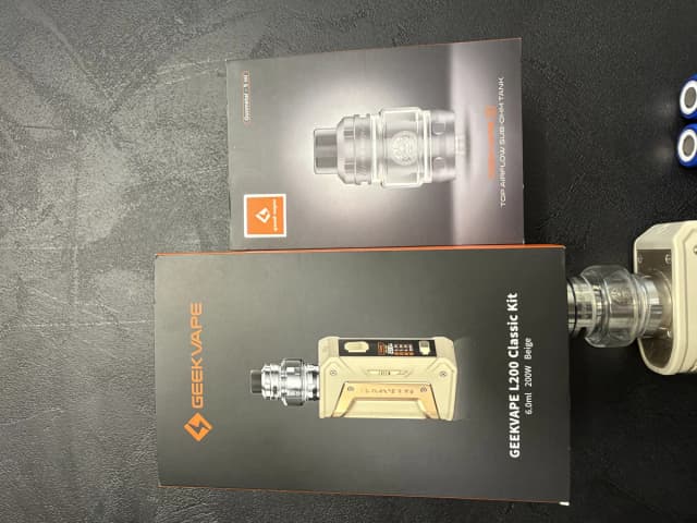 Photo secondaire 2 - Kit geek vape L200 occasion