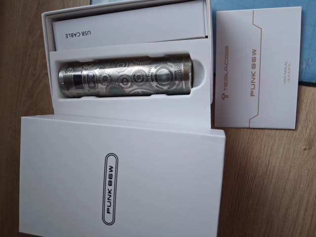 Photo secondaire 1 - teslacigs punk 86W occasion