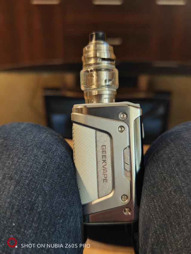 Photo secondaire 1 - Geekvape aegis legend 5 silver occasion
