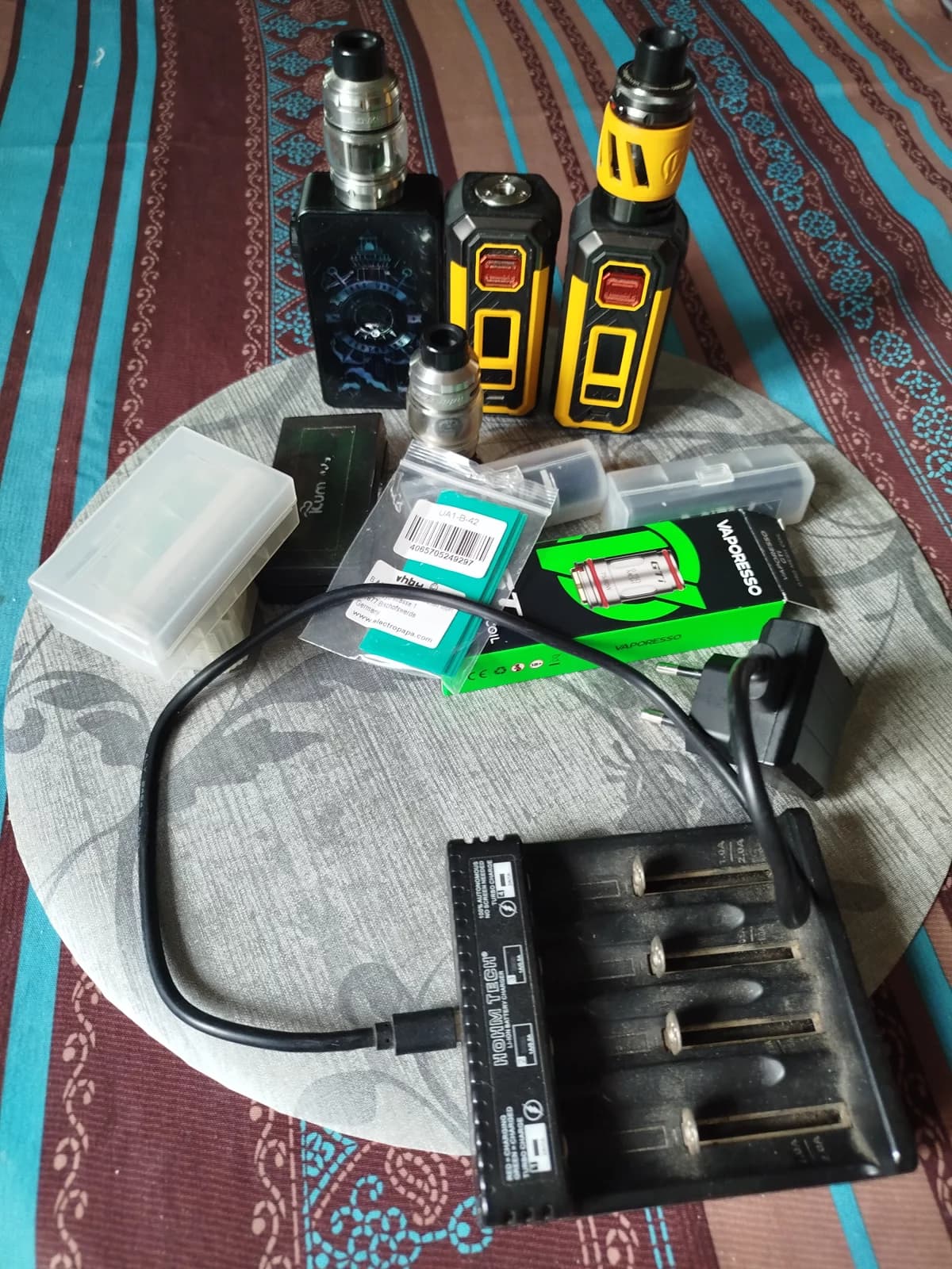 Lot boxes et clearomiseurs