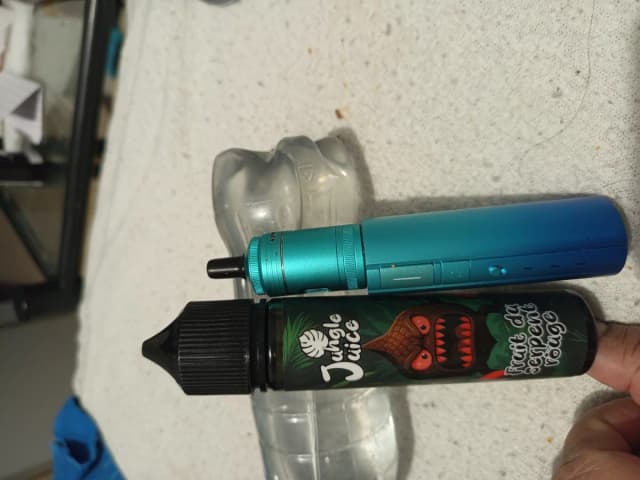 Photo secondaire 1 - Bonjour vend Doric Astra bleu occasion