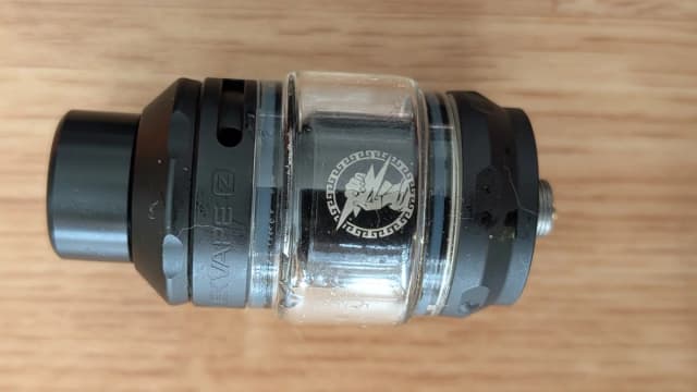 Photo secondaire 2 - clearomiseur subohm geekvape Z et boites serie M occasion